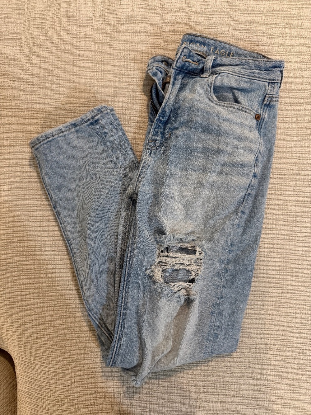 American Eagle women’s jeans